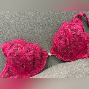 Victoria's Secret Lace Bra in Bold Pink/fuchsia. Never worn but all tags cut off